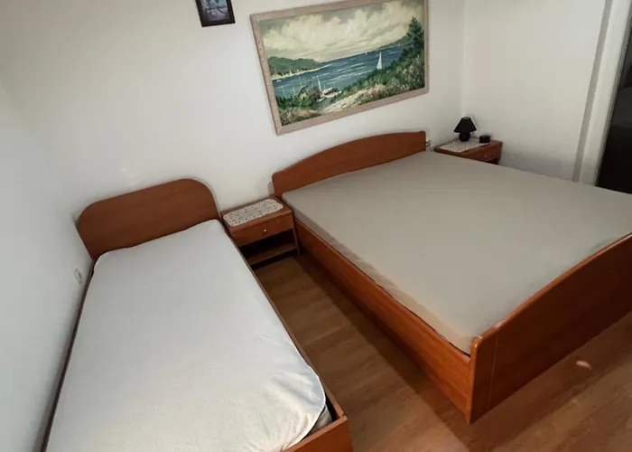 Do 8 Osoba 3 Sobe 2 Terase * Силба